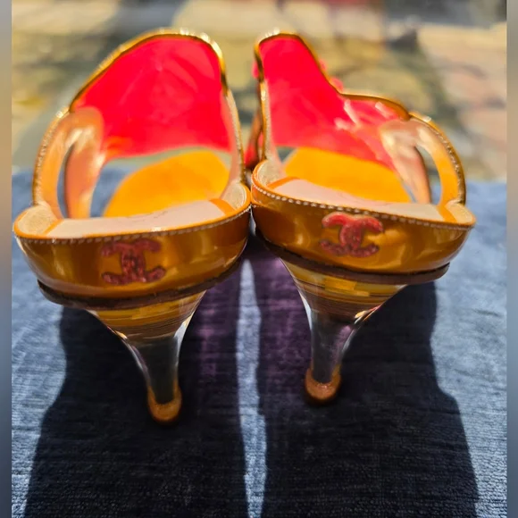 CHANEL Patent Leather Heels Vintage Women's Sandals Gold and Pink Size 36 1/2 - Picture 6 of 16